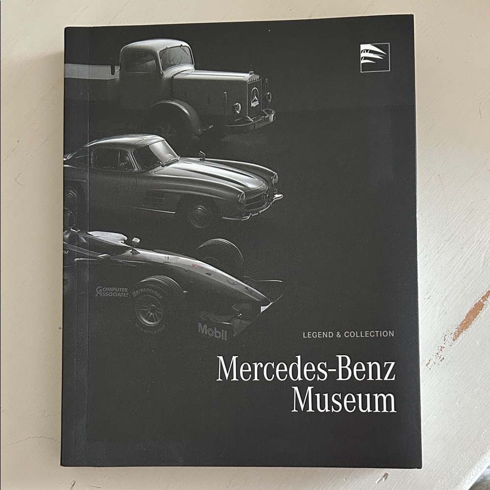 Mercedes-Benz Museum Book